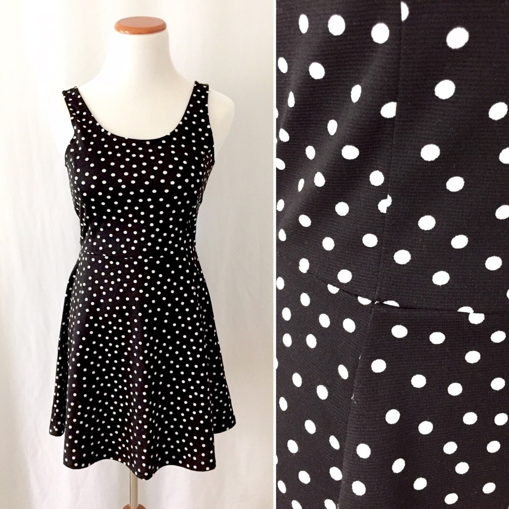 SOLD!  Divided H&M B+W Polkadot Dress! 🖤